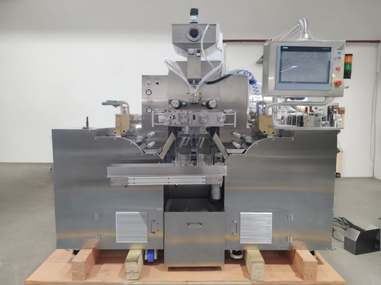 Máquina de encapsulación de gelatina suave con pantalla táctil con alarma automática 5.5kw Consumo de energía y 16 sumideros / lado