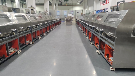 4200x800x1300mm Cajera rotativa de doble capa Secador de cápsulas suaves con capacidad de jaula de tumbler 50kg